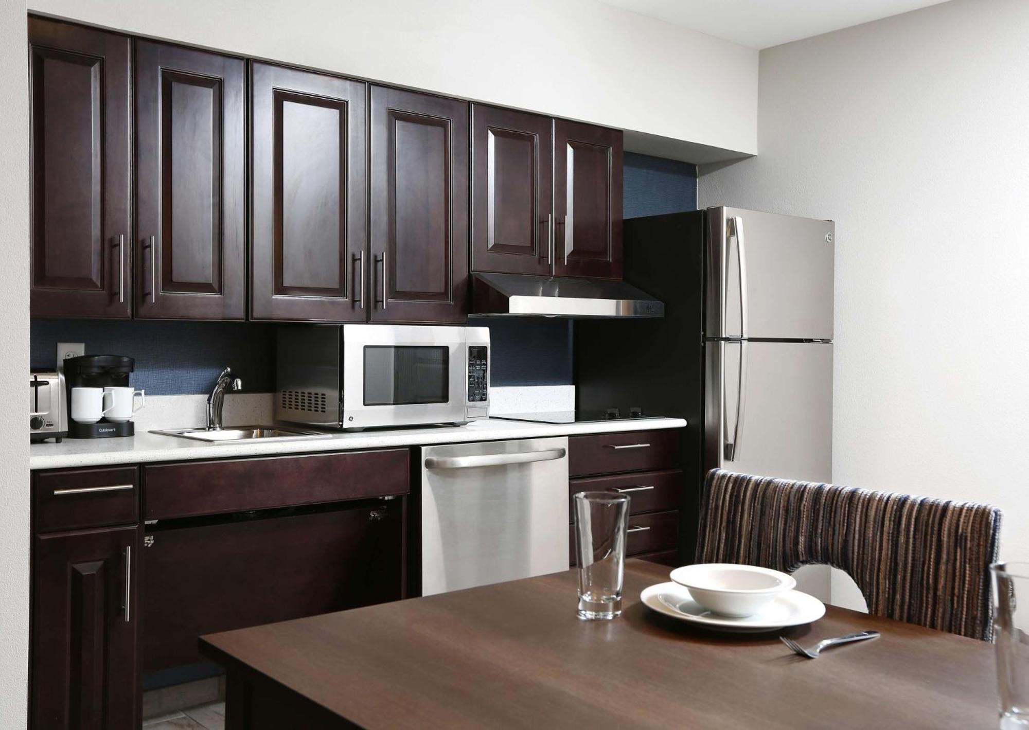 Homewood Suites By Hilton West Fargo/Sanford Medical Center Екстер'єр фото